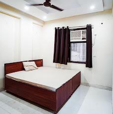 Rooms Available for Boys, Safe and Comfortable Stay, Fully Furnished Rooms, Prime Location, Near Ramphal Chowk, Clean Rooms, Address: D1/21, Palam Kunj, Block D, Sector 7 Dwarka, Dwarka, New Delhi, Delhi, 110077. Phone no. 08880008888